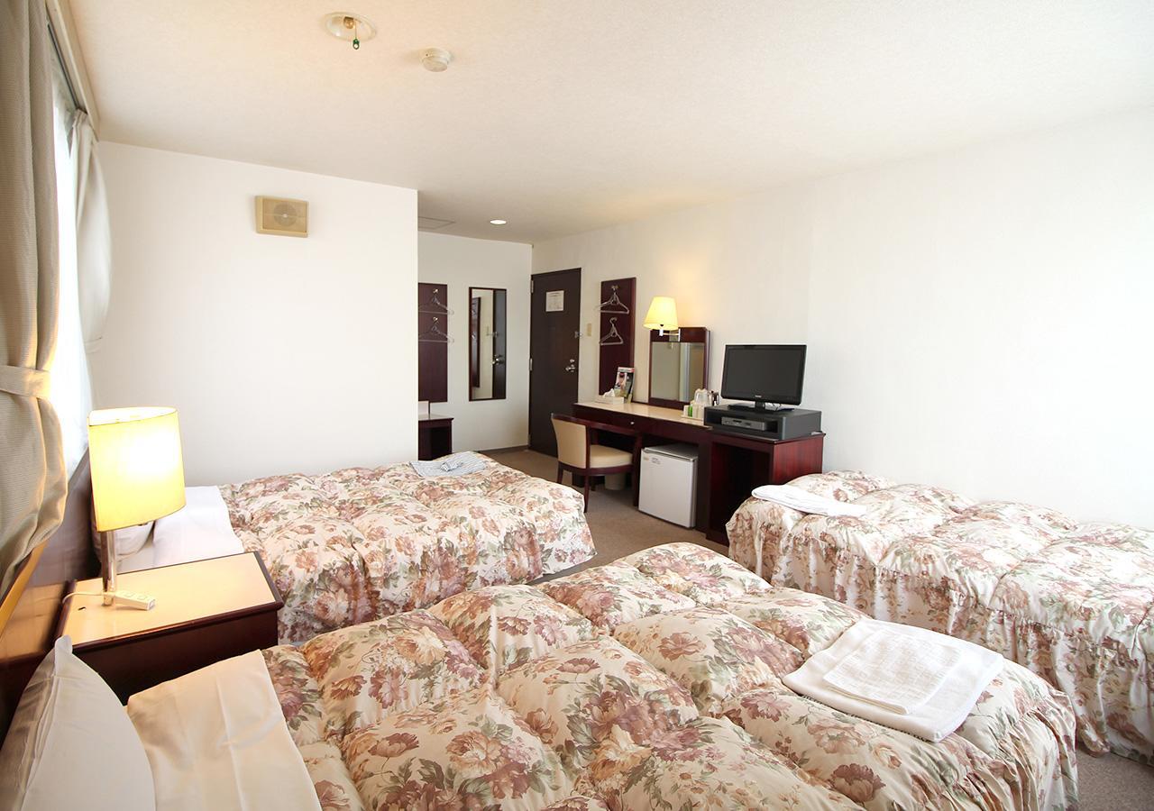 Royal Inn Shinyamaguchi Ekimae Eksteriør billede