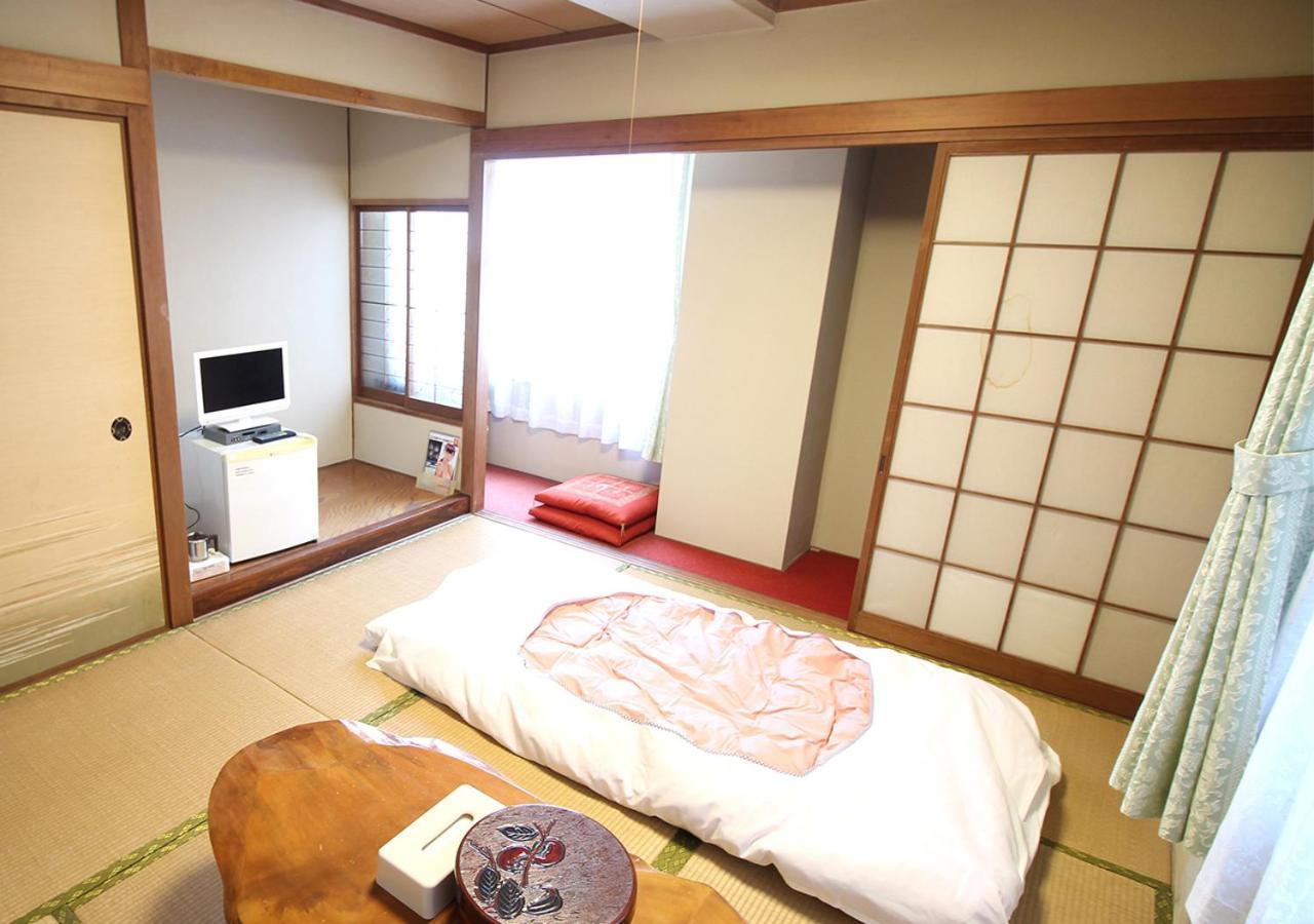 Royal Inn Shinyamaguchi Ekimae Eksteriør billede
